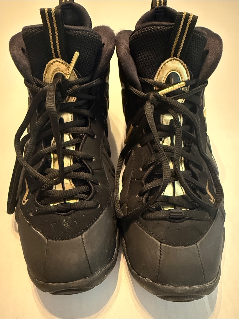 Nike Air Youth Foamposite Pro Black Metallic Gold (GS) Size 6.5Y - Picture 3 of 12
